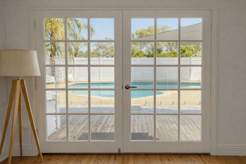 Yarrawonga Walk Everywhere by Ready Set Stay