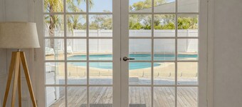 Yarrawonga Walk Everywhere by Ready Set Stay