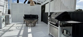 White Pebbles
1 Queen Bedroom 1 bathroom
Free WiFi. Pet Friendly