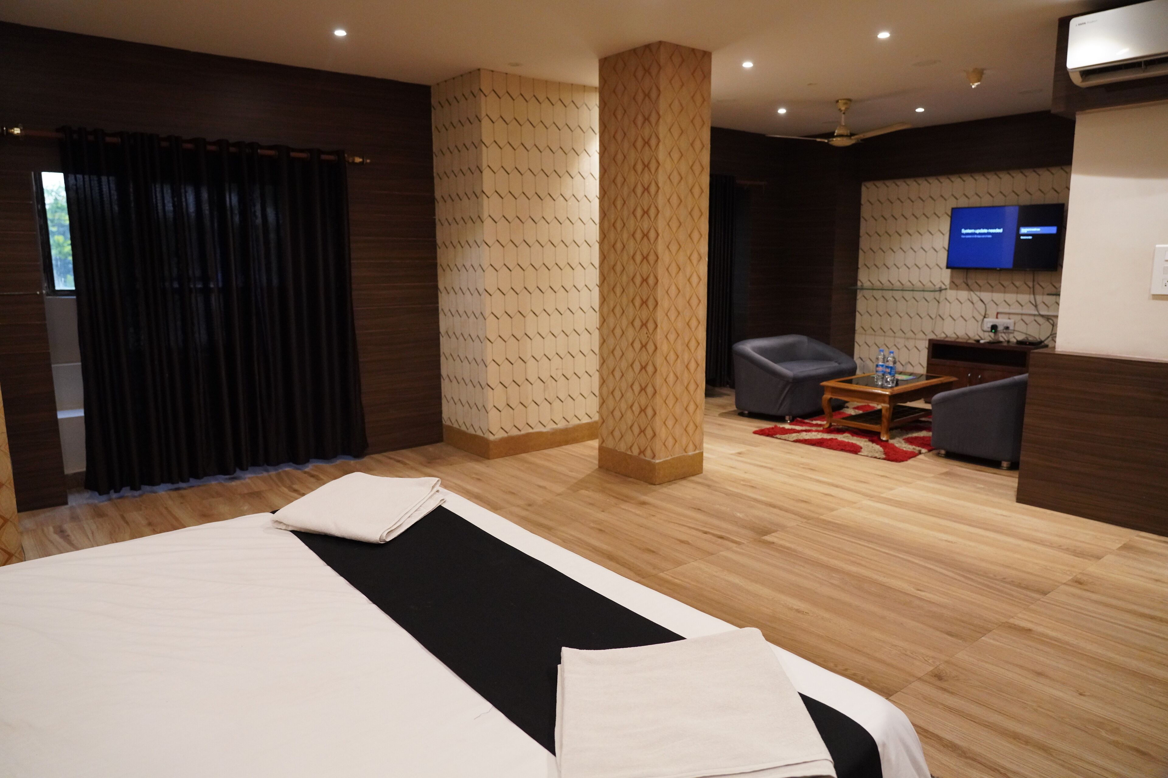 奢华套房, 阳台, 城市景观 | 免费 WiFi