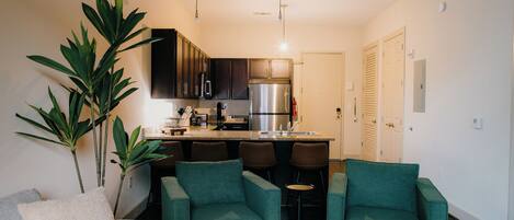 Smart-TV, kontorer og PC-skjermer