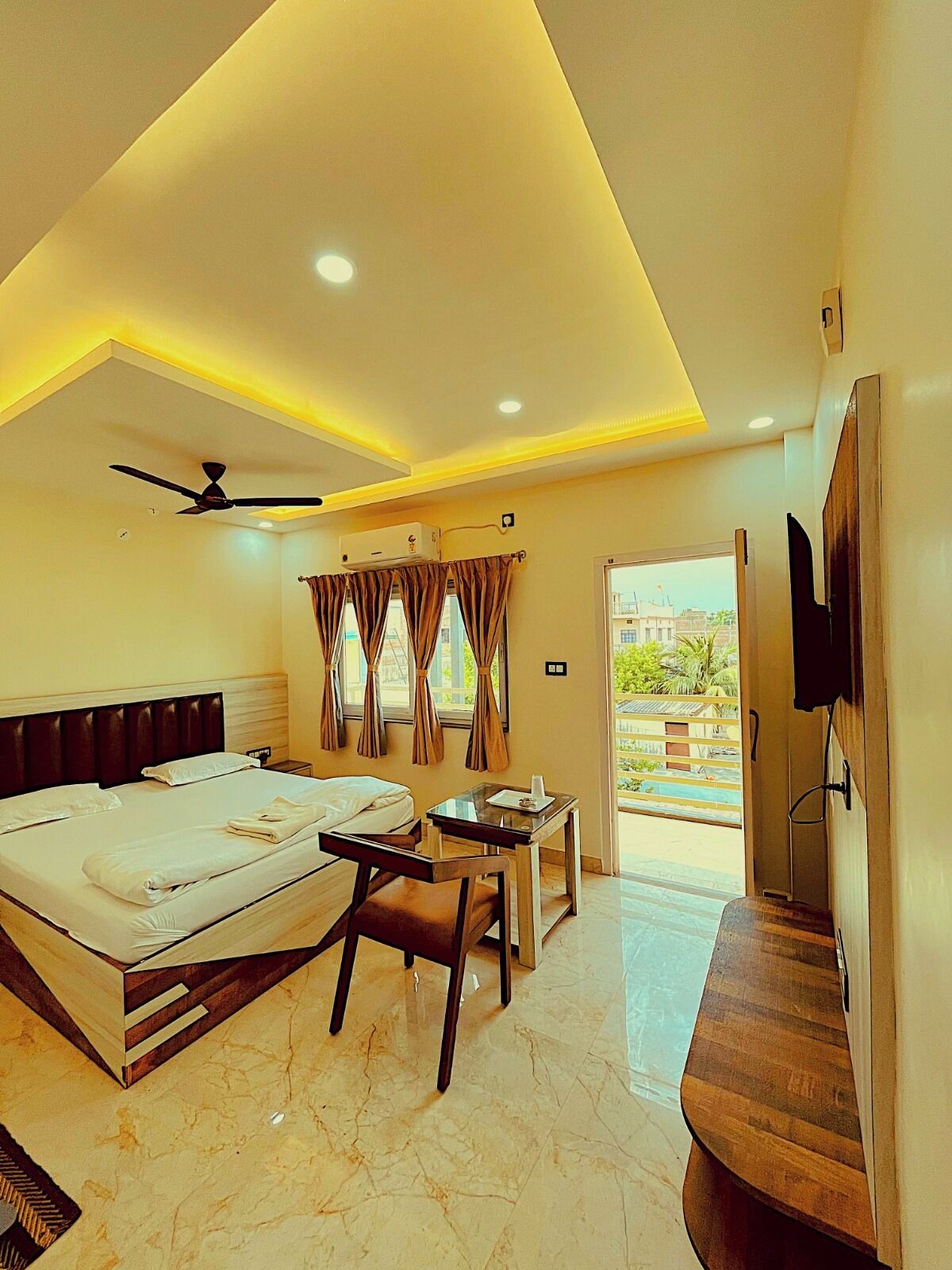 Chambre Double Deluxe, vue ville | Bureau, Wi-Fi gratuit