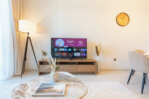 Luxury Apartment, City View | Living room - PVH - 2BR - Vida Residence Dubai Mall (Dubai)
