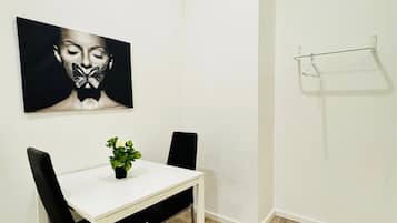 Basic Apartment | Iron/ironing board