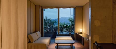 Chambre Luxe avec lits jumeaux, balcon, vue montagne