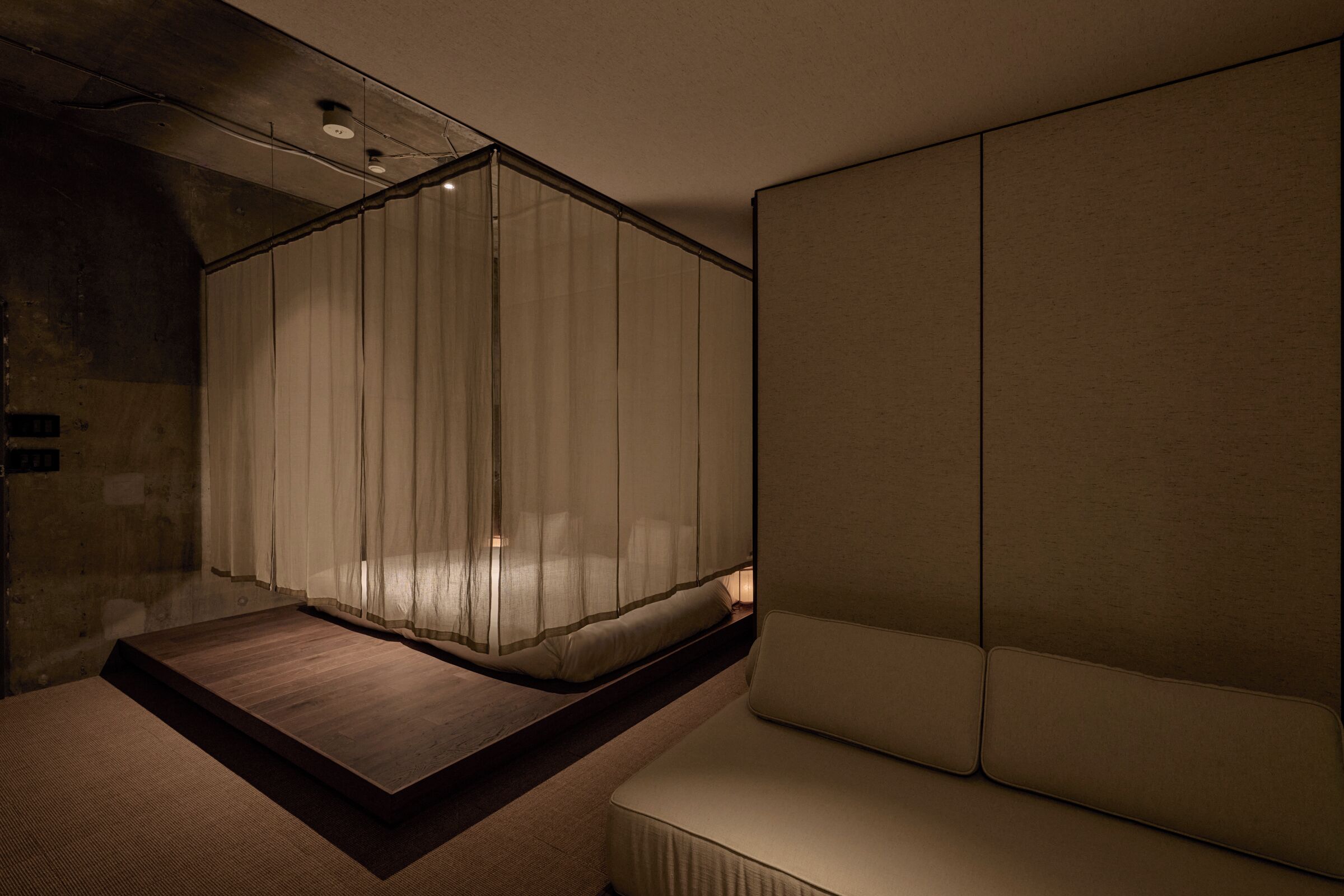 Luxury Twin Room, Balcony, Mountain View | Living area