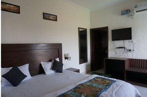 مكتب وواي فاي مجانًا