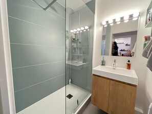 Hair dryer - Ground Floor Apt with Garden Near Beach and Parking (Arcachon)