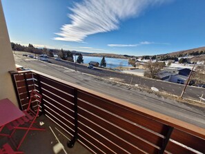 Property grounds - Studio for 4 in the heart of Super Besse, near slopes (Besse-et-Saint-Anastaise-Super Besse)