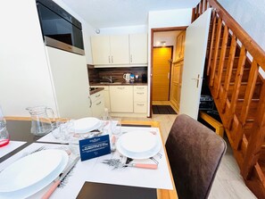 Dining - Ski-in duplex for 4 with parking in Méribel (Méribel)