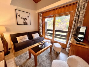 TV - Ski-in duplex for 4 with parking in Méribel (Méribel)