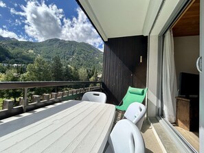 Property grounds - 2-room apt, 4 people, parking, La Salle-les-Alpes (La Salle-les-Alpes)