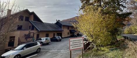 Overnattingsstedets uteområder