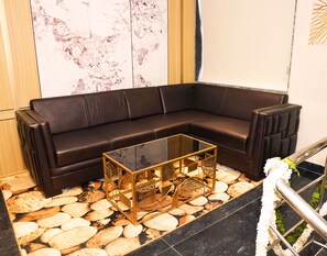 Check-in/check-out kiosk - Hotel Aroma Inn (Moradabad)