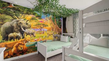 5 soverom, strykejern/-brett, wi-fi og sengetøy