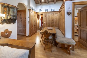 Dining - Casa Lavinores, quiet and comfortable (Cortina d´Ampezzo)