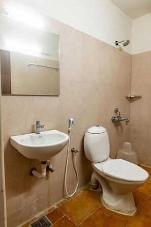 Bathroom - Hotel Lakshmi Grand (Chennai)