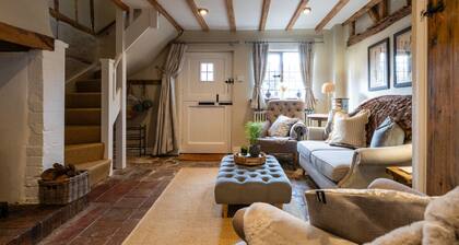 Gorgeous Cottage near Stratford-upon-Avon