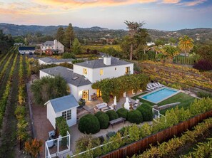 Exterior - An Inviting Sonoma Valley Retreat with Vineyard Views (Sonoma)