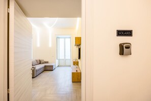 تفاصيل الفندق من الداخل