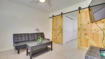 Apartment (1 Bedroom) | Interior