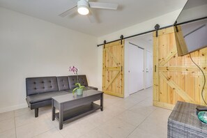 Apartment (1 Bedroom) | Interior - Steps to Pompano Beach: Couple's Retreat w/ Patio! (Pompano Beach)