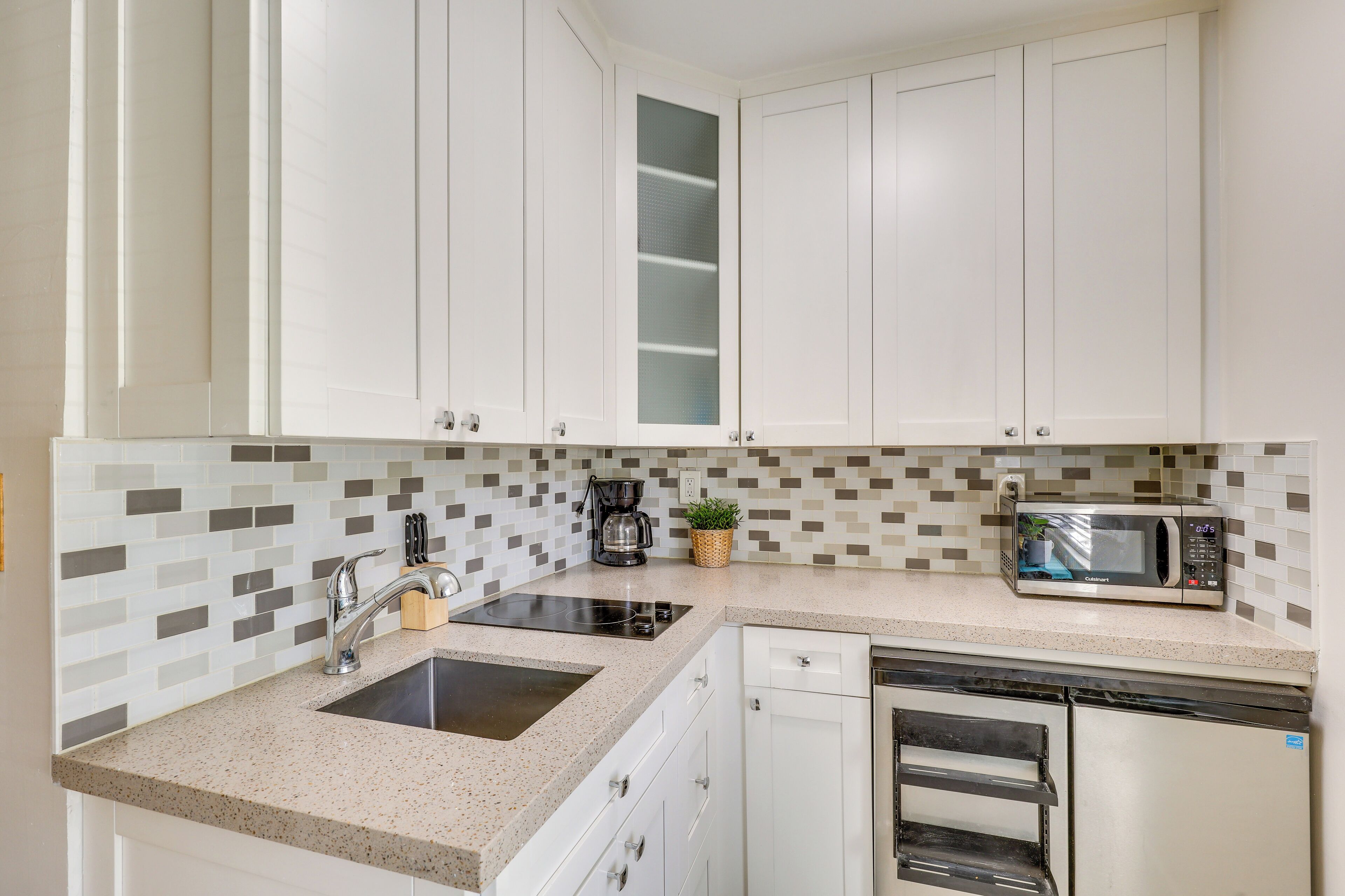 Apartment (1 Bedroom) | Interior