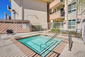 Interior - Steps to Csulb: Cozy Condo w/ Pool Access! (Long Beach)