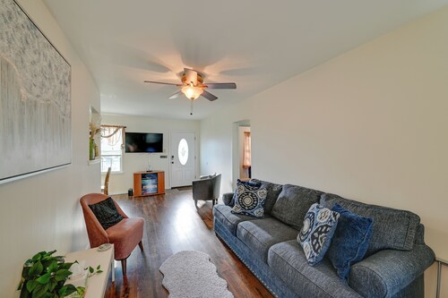 Walk to Wildwood Beach: Family Retreat w/ Yard!