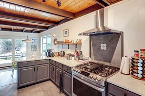 House (3 Bedrooms) | Interior - The Switzerland of America Downtown Ouray Cabin! (Ouray)