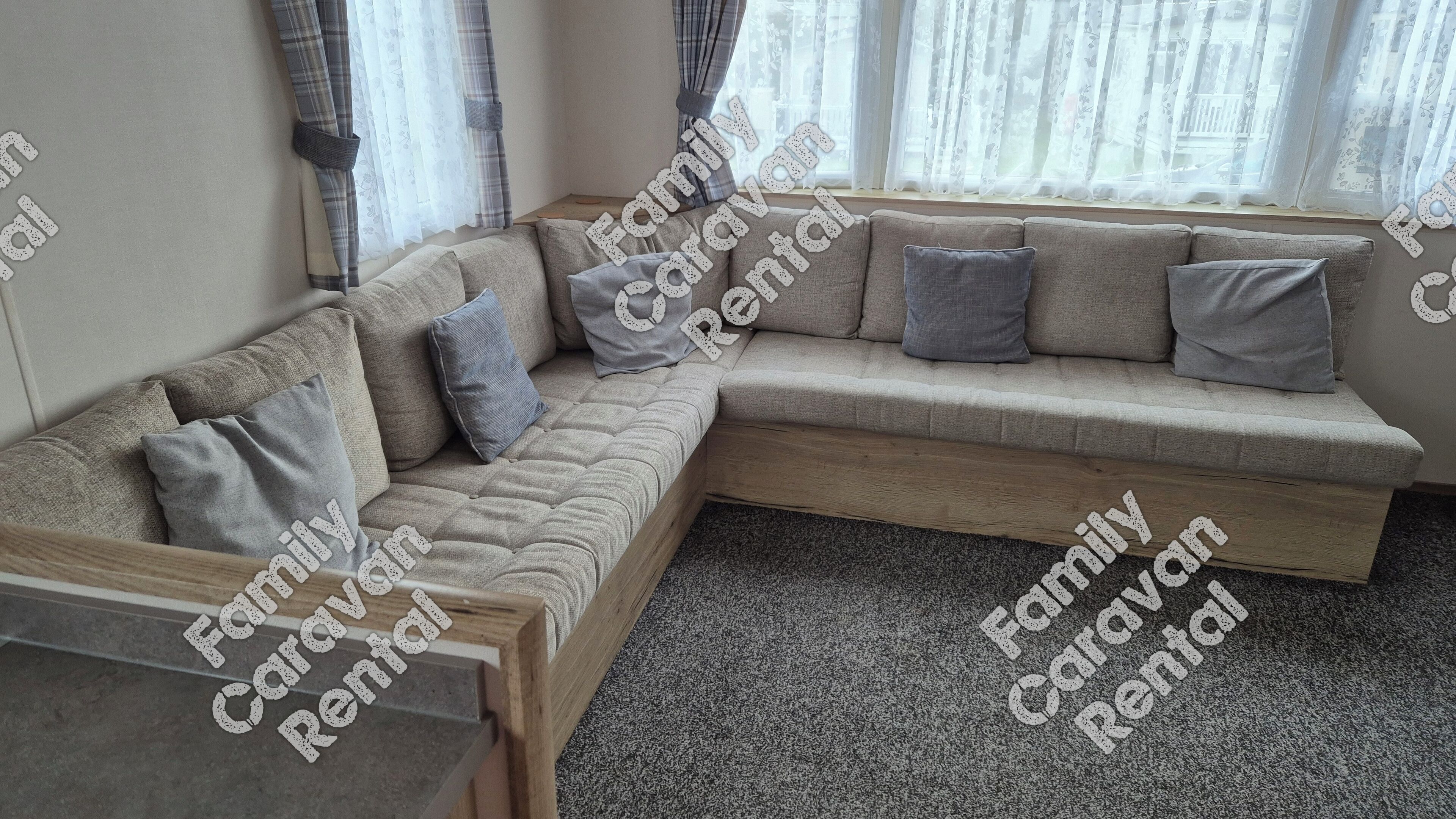 活动屋, 2 间卧室 | 起居区