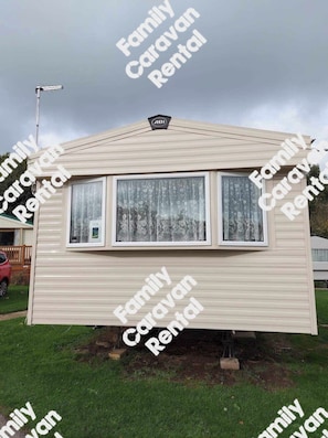 Mobile Home, 2 Bedrooms | Exterior - Family Caravan Rental 2 bed Caravan (Hastings)