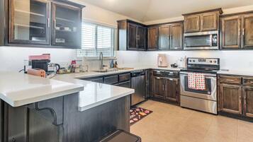 Nhà (2 Bedrooms) | Nội thất