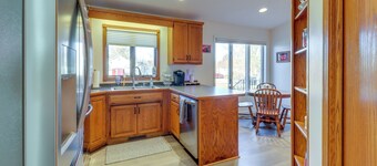 Work & Play: Pet-friendly Fargo Home 6 Mi to Dtwn