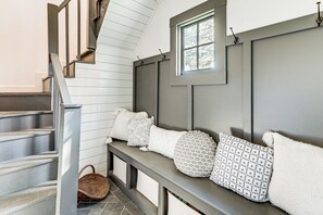 Rumah (4 Bedrooms) | Interior