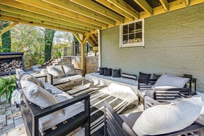 House (4 Bedrooms) | Interior - Main Street Elkin Retreat: Home w/ Backyard Oasis (Elkin)