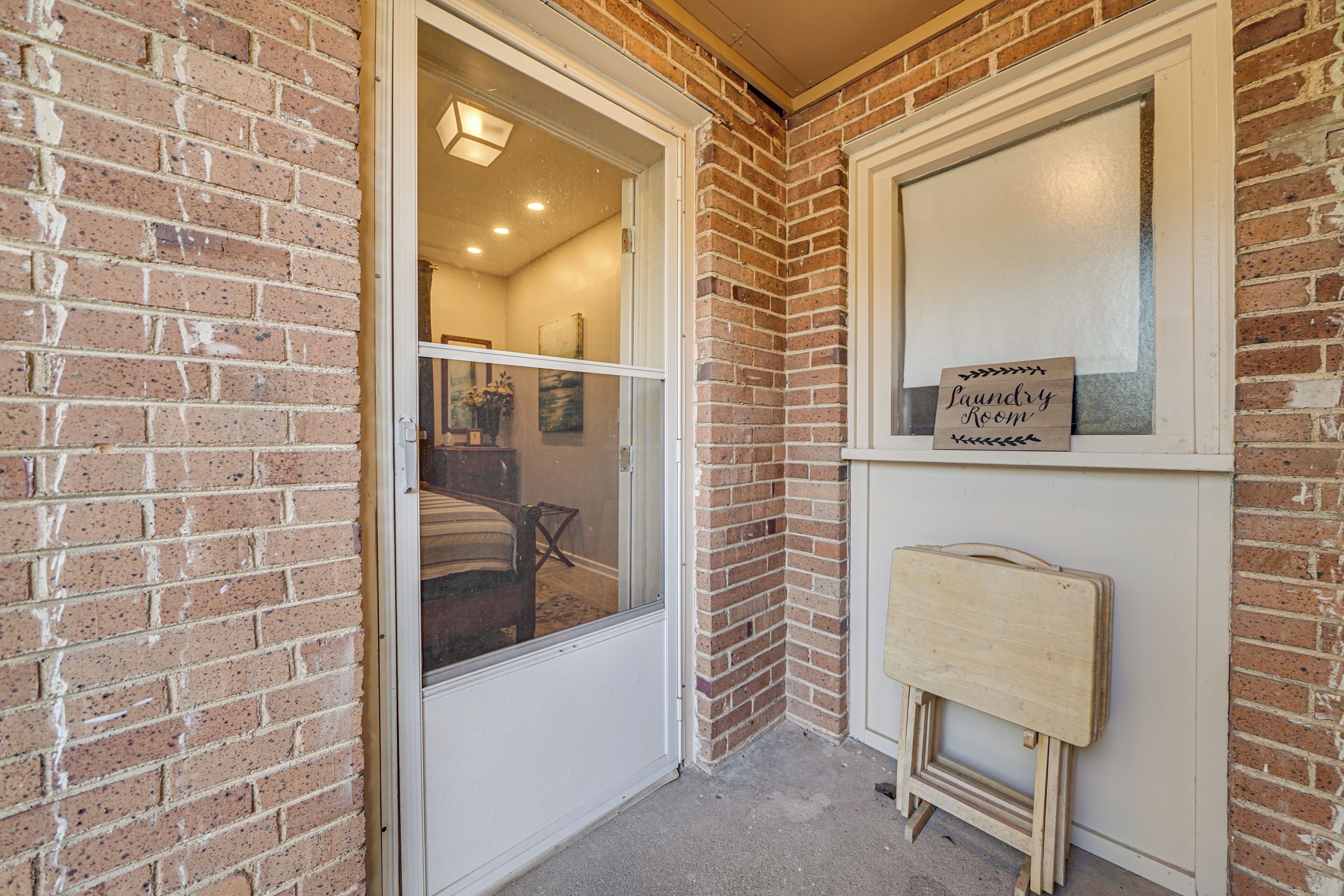 Apartment (1 Bedroom) | Interior