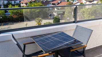 Superior Triple Room | Terrace/patio