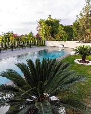 บริเวณภายนอก