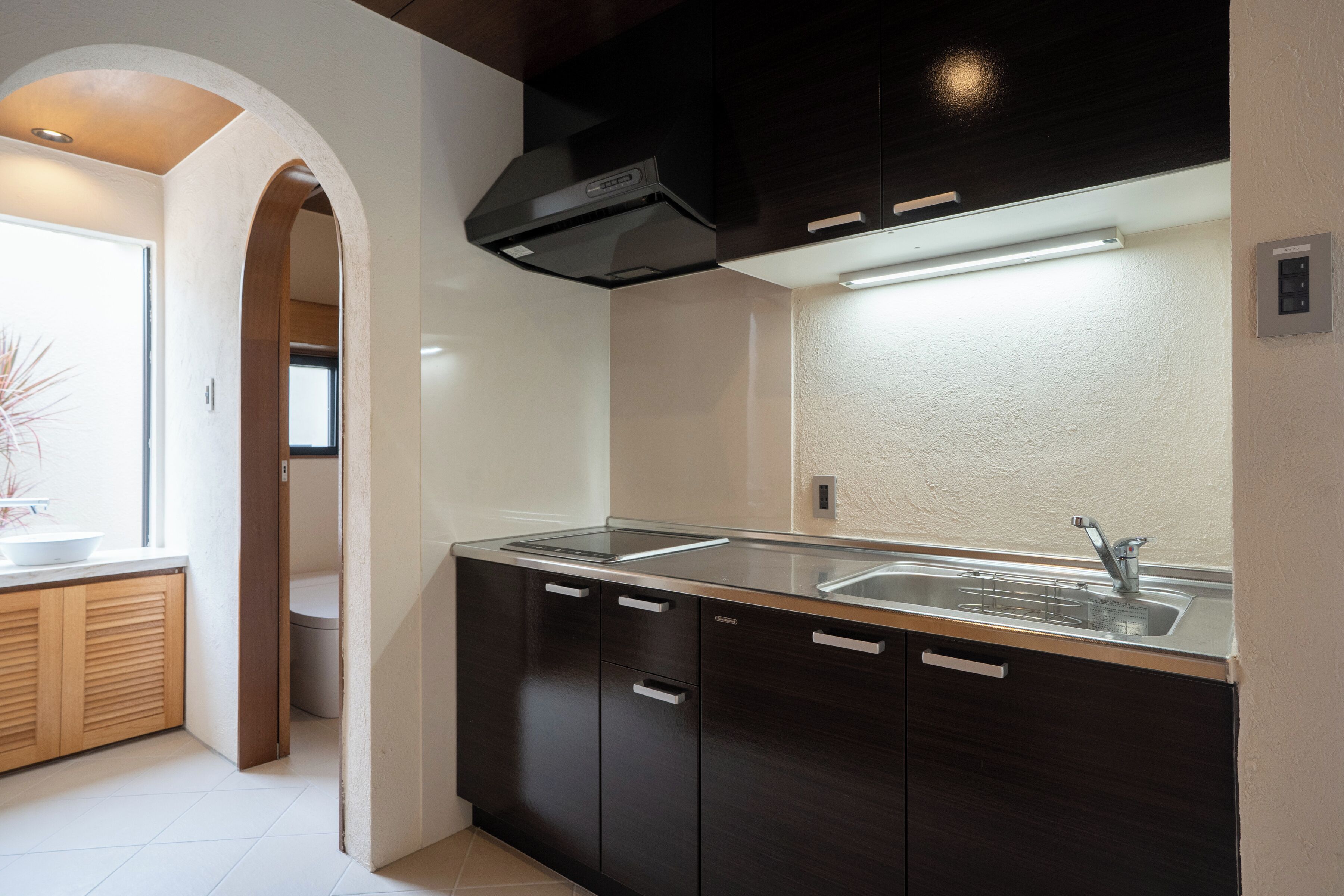 Luksushuvila, näköala uima-altaalle | Yksityinen keittiö | Minijääkaappi, liesi