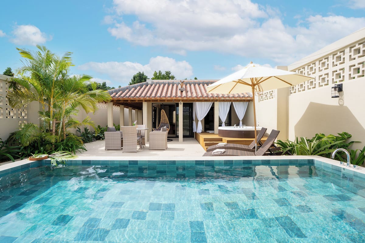 Villa Deluxe, vista a la alberca (with Jacuzzi) | Terraza o patio