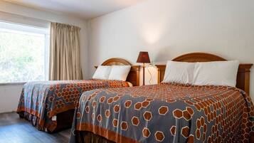 Free WiFi, bed sheets