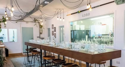 Willow Cottage in Historic Grantchester Village