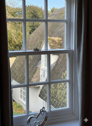 Interior - Willow Cottage in historic Grantchester village (Grantchester)
