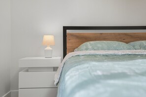 Apartamento, 2 quartos | 2 quartos, espaço de trabalho para notebook, Wi-Fi de cortesia