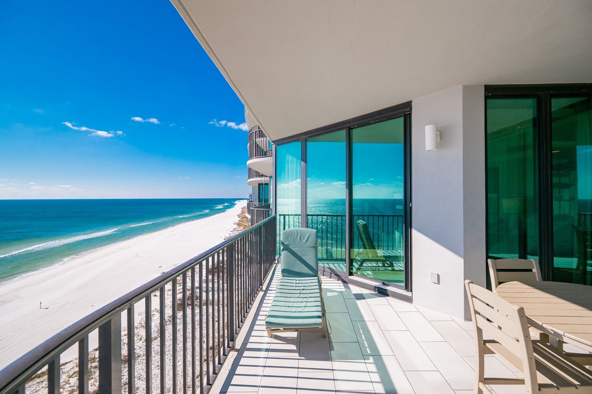 Condo, 2 Bedrooms | Property grounds