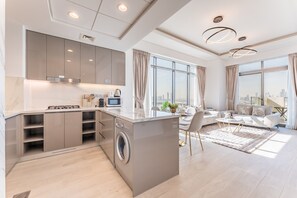 Interior - Full Burj Khalifa and Dubai Canal views, Minutes from Downtown (Dubai)
