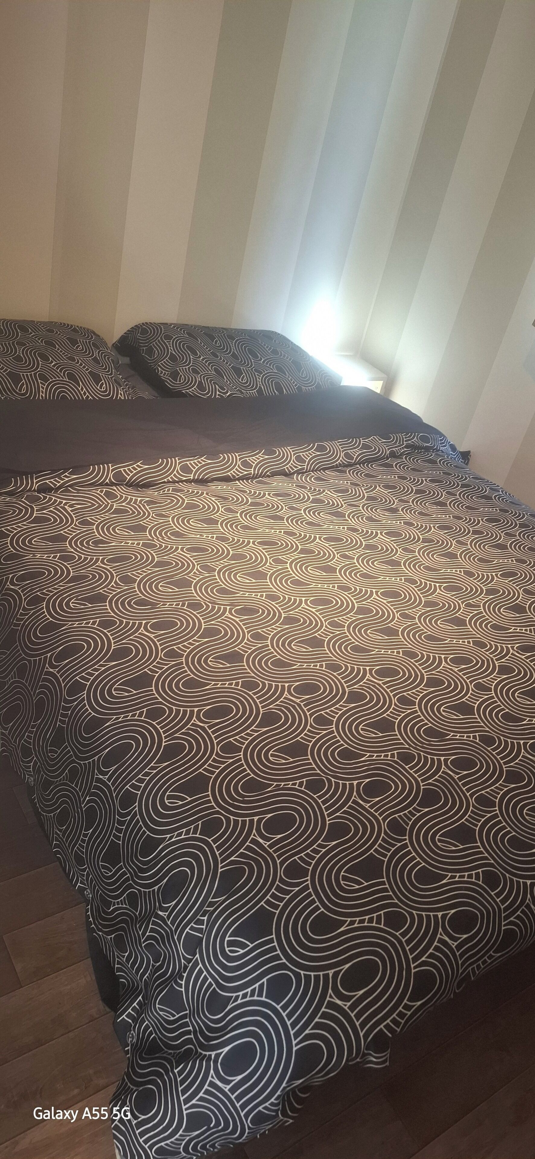 2 Schlafzimmer, Bügeleisen/Bügelbrett, Bettwäsche