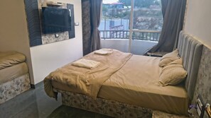 Classic Triple Room, City View - Shree Vallabh Resort (Nathdwara)