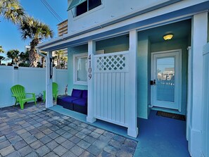 Terrace/patio - Stay Salty | Pet Friendly Townhome, Central Location, Near Beach with Amenities (Panama City Beach)
